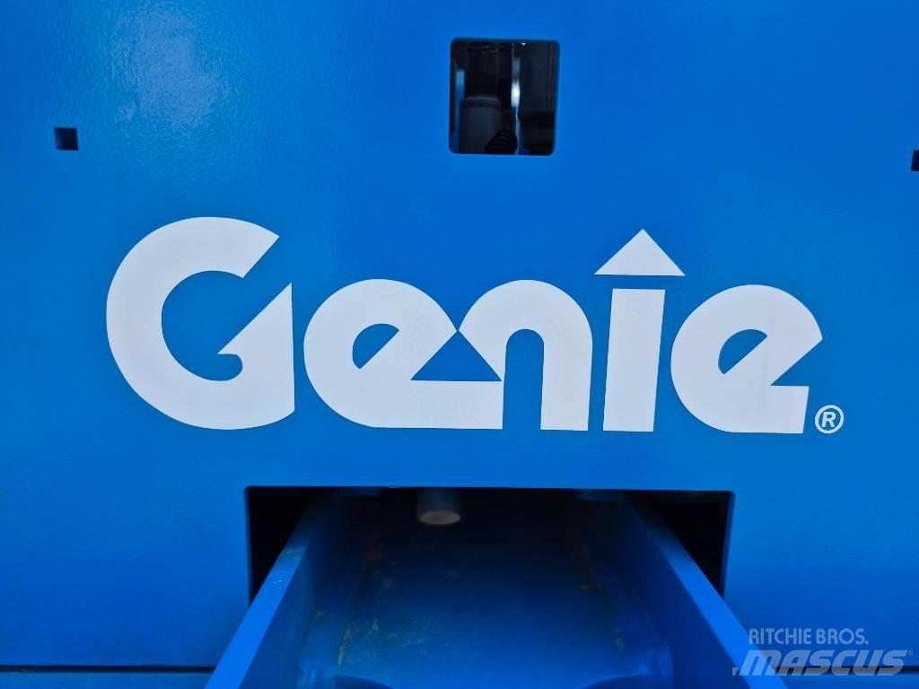 Genie GTH 1056 مناولات متداخلة