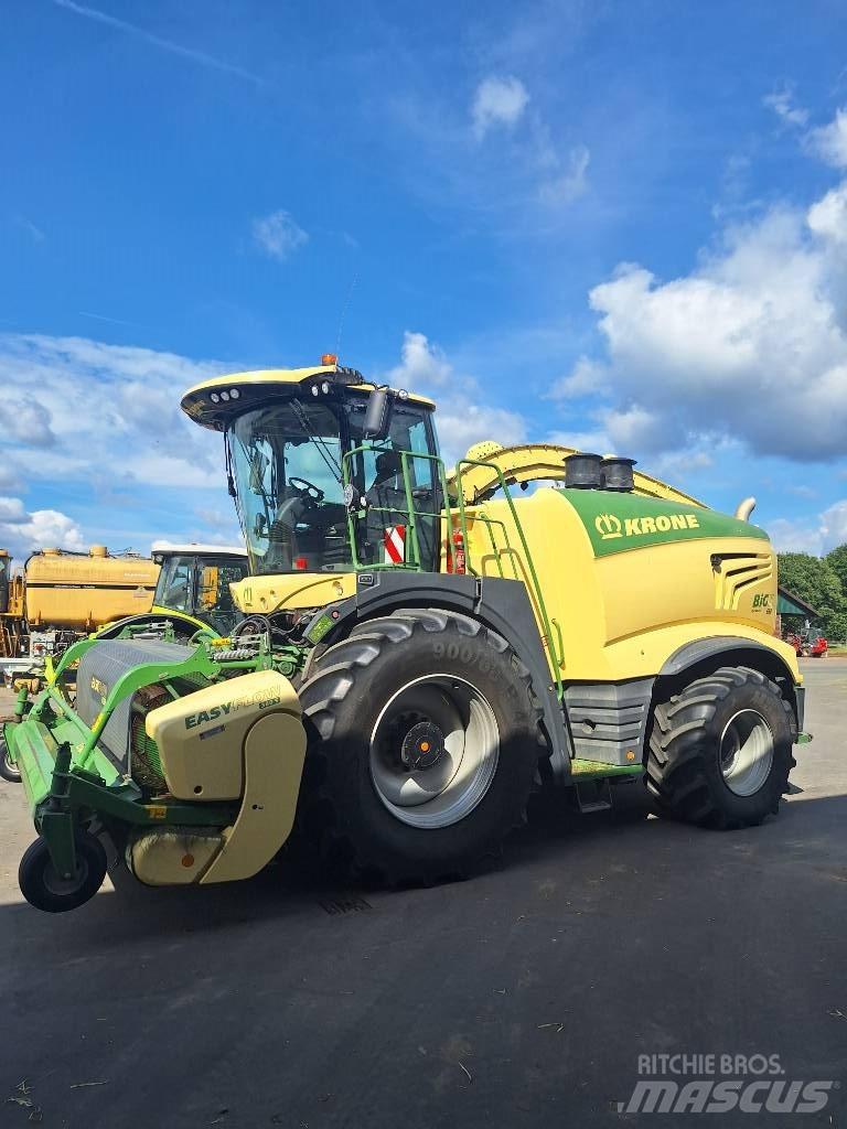 Krone Big X 680 علافات ذاتية الدفع