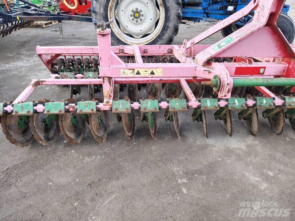 Ares S4TC زحافات ساحقة