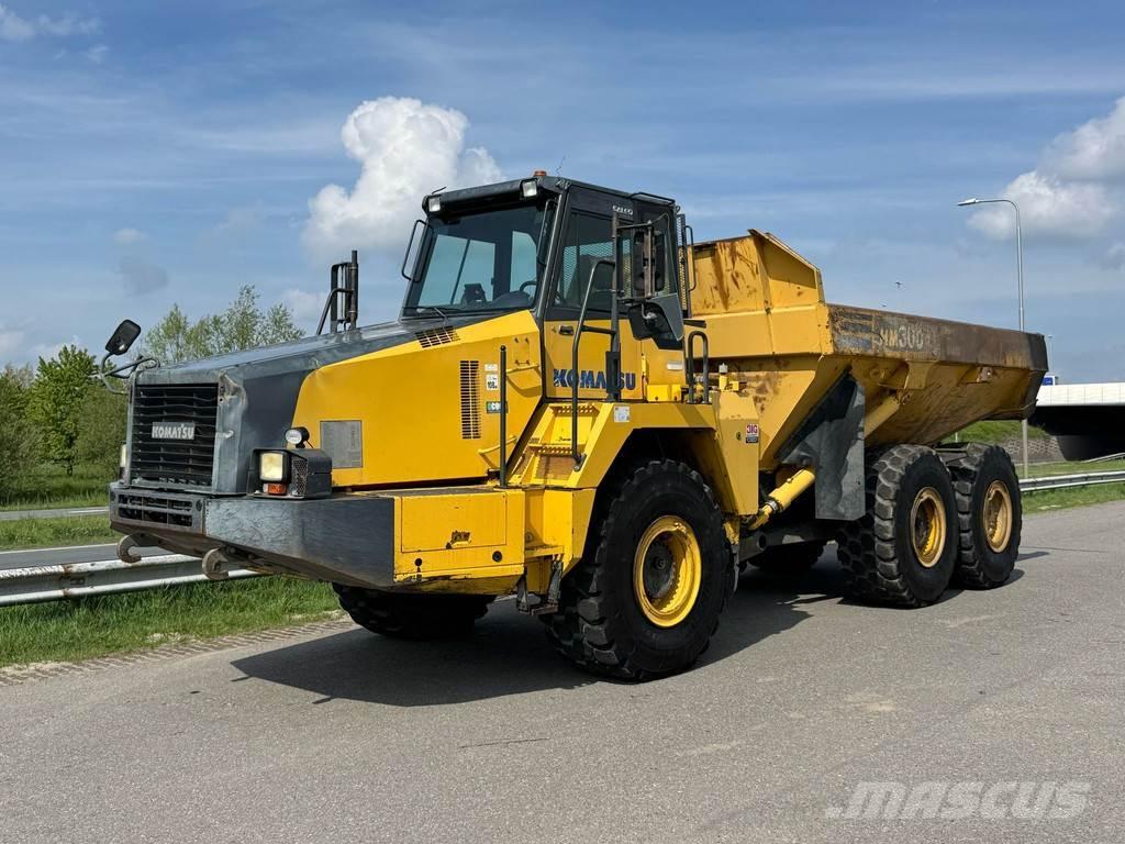 Komatsu HM300-2 ساحبات مفصلية
