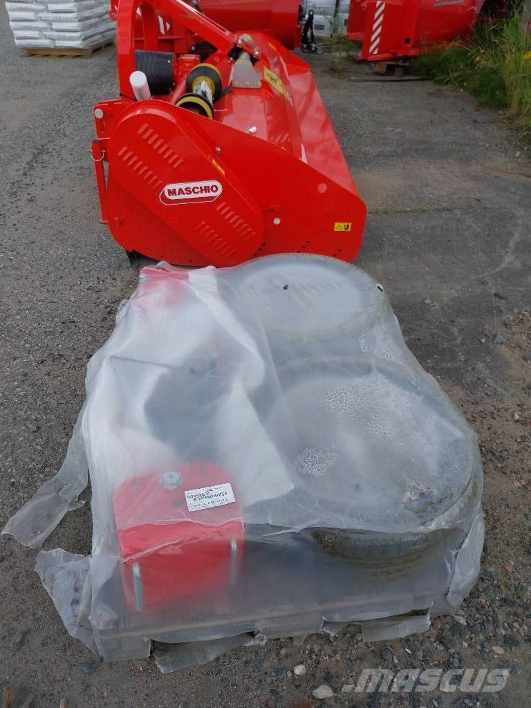Maschio Tigre 300 جزازات وأغطية المراعي