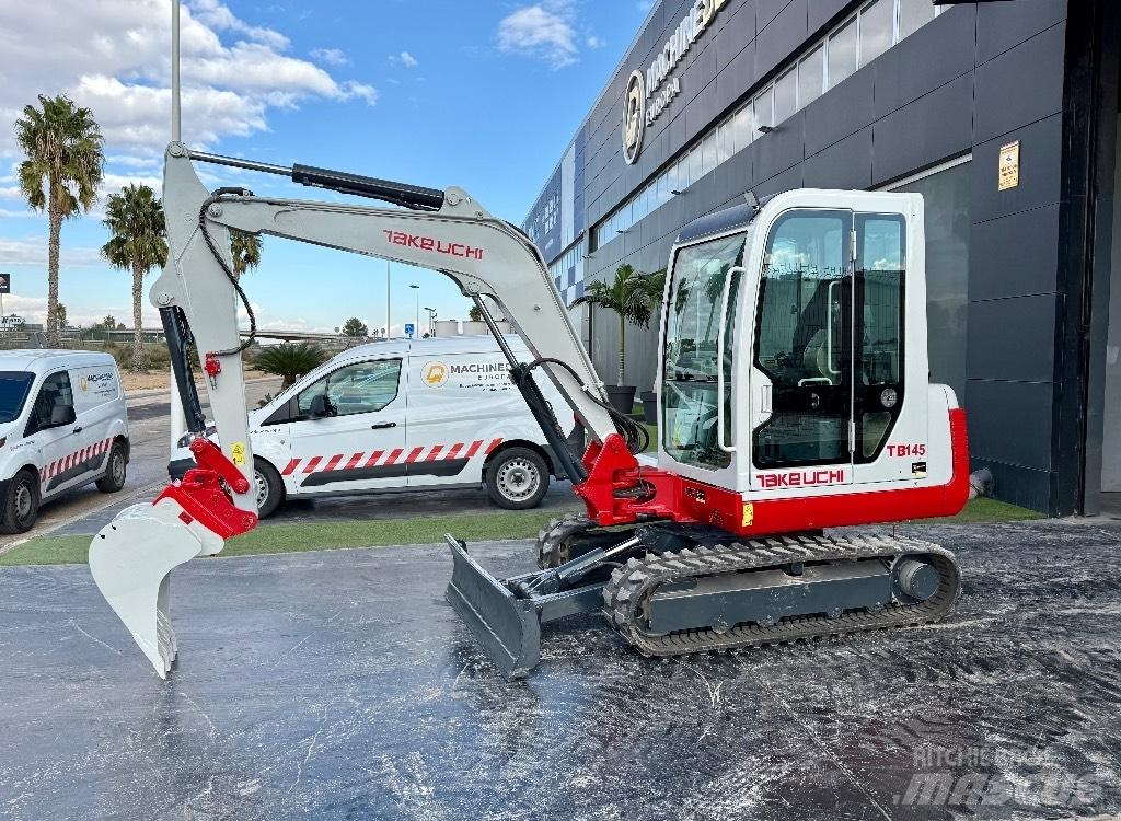 Takeuchi TB 135 حفارات صغيرة أقل من 7 طن (حفارات صغيرة)