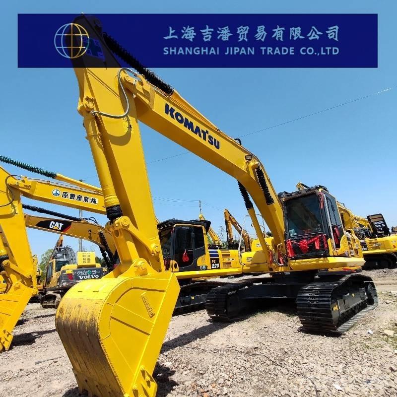 Komatsu PC 220 حفارات زحافة