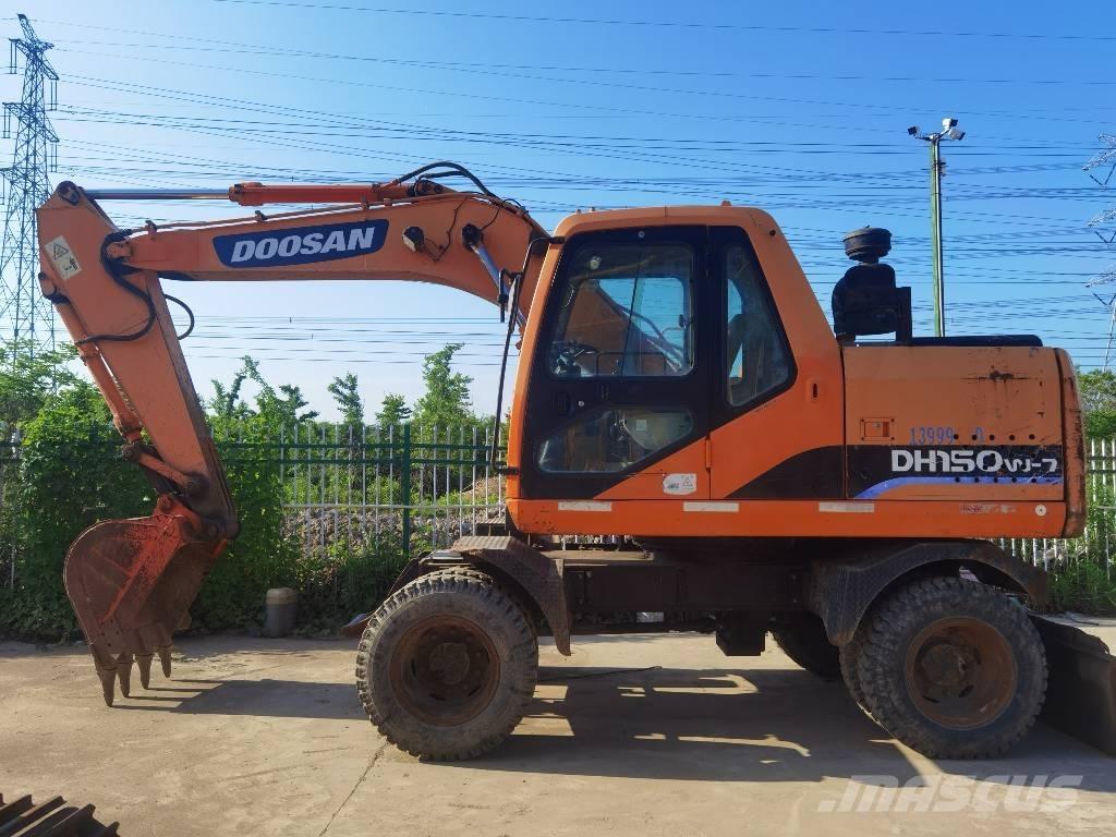 Doosan DH150W-7 حفارات بعجل