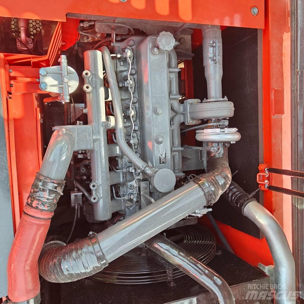 Doosan DX225-9C حفارات زحافة