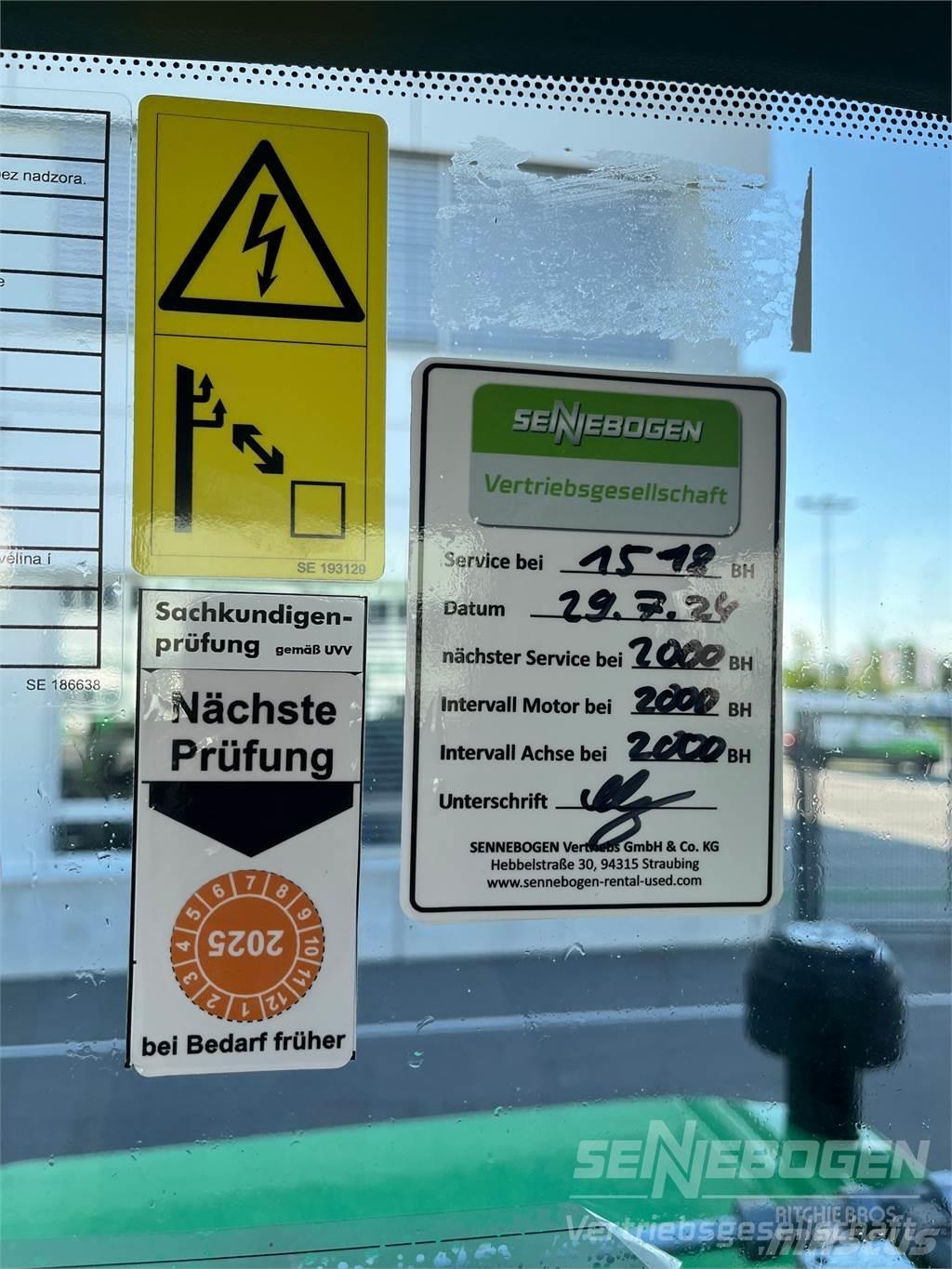 Sennebogen 355 M شاحنات ذات رافعات شوكية - أخرى