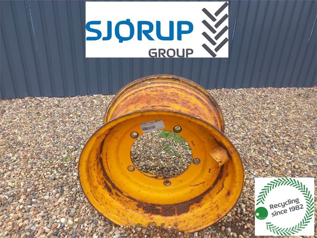 JCB 530-70 Rim الإطارات والعجلات والحافات