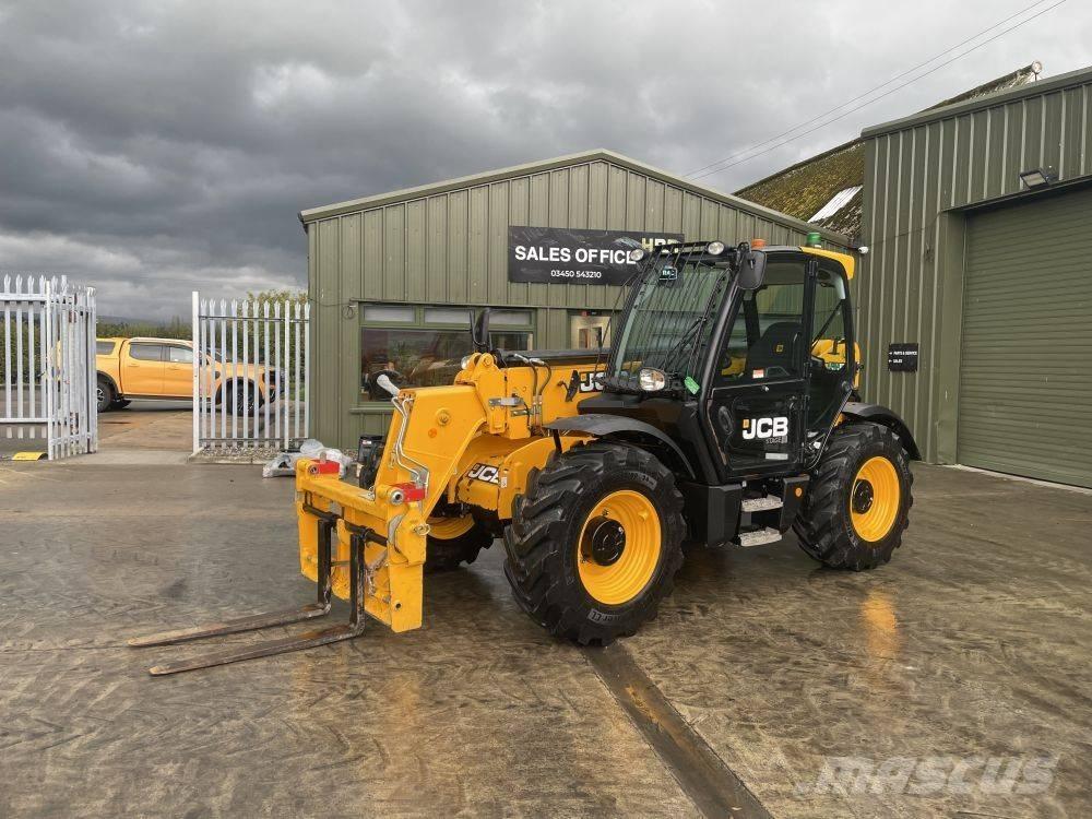 JCB 535-95 معدات مناولة لأغراض الزراعة
