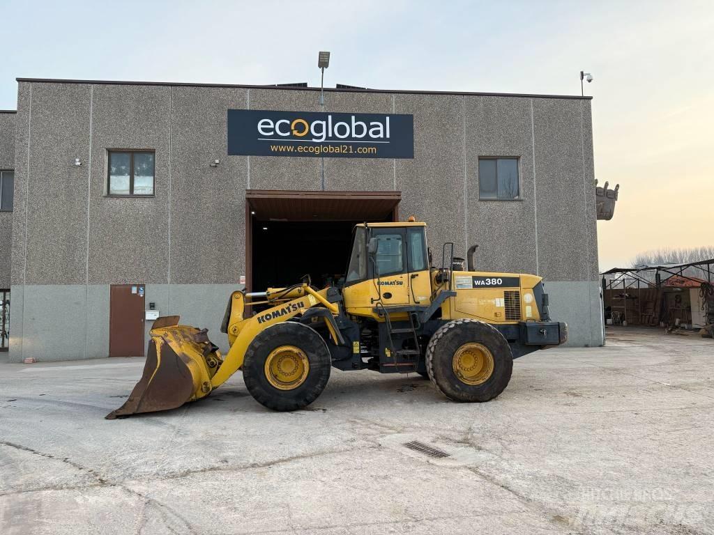 Komatsu WA 380-5H لوادر بعجل