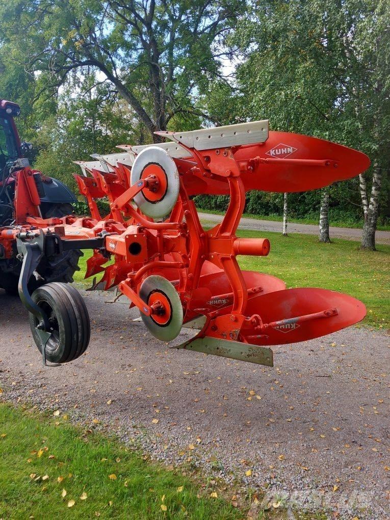Kuhn Vari-Master 123 محاريث عكسية