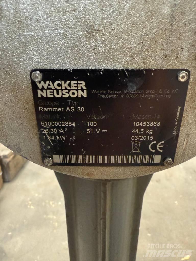 Wacker Neuson AS30e ِدَكات