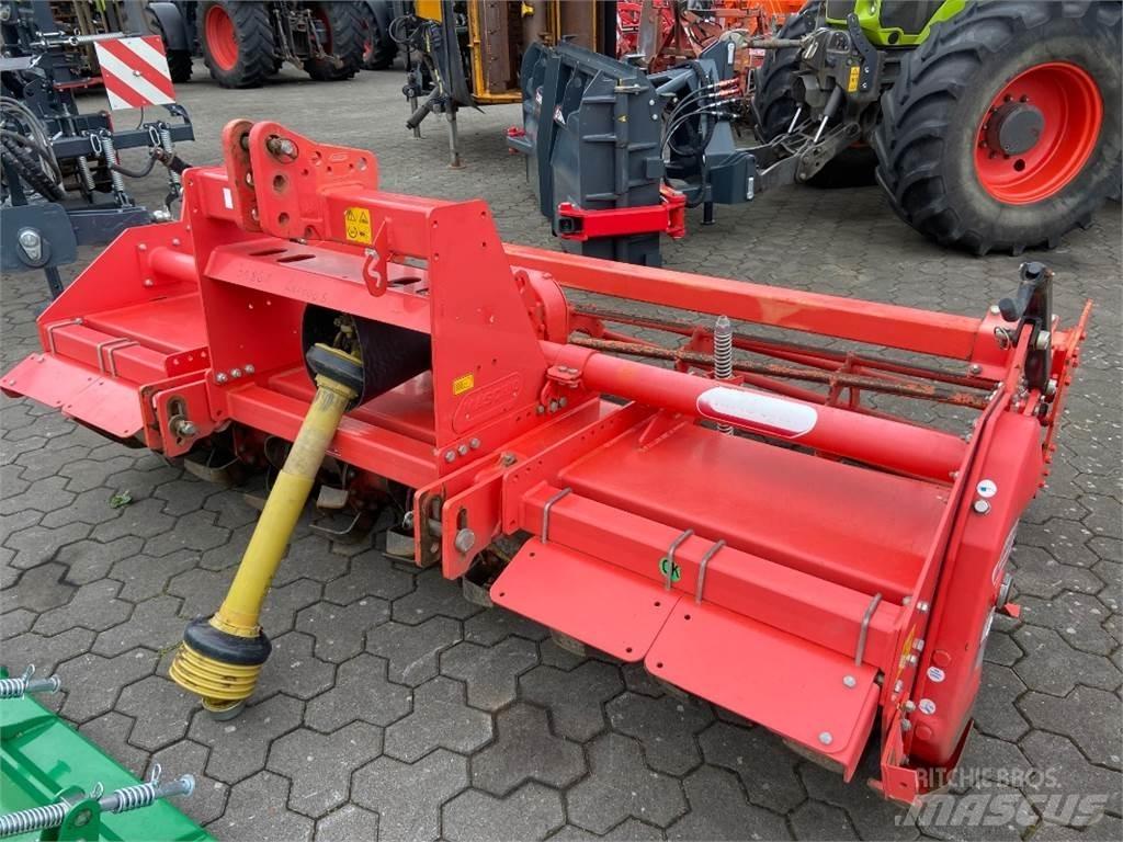 Maschio C 250 أعمال تجهيز التربة