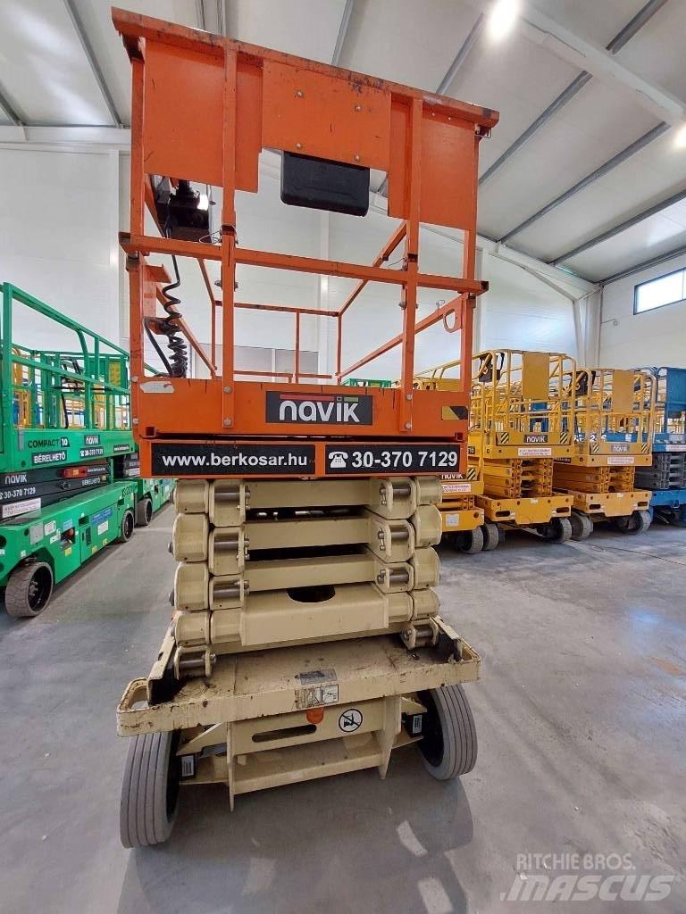 JLG 10 RS رافعات مقصية الشكل
