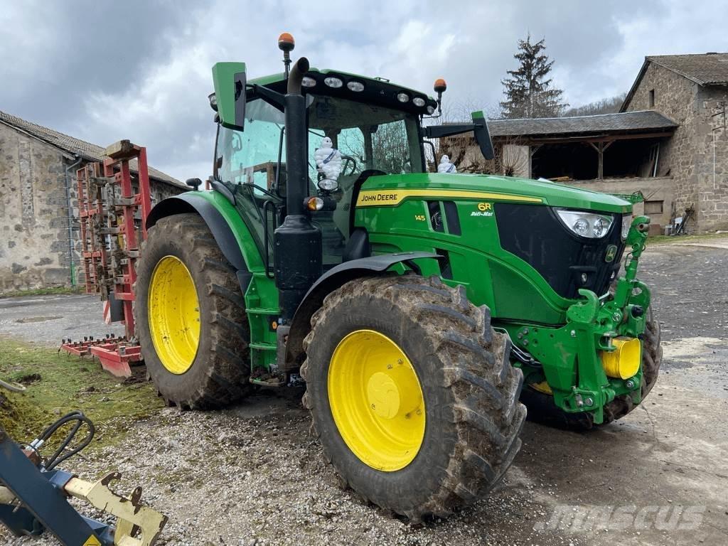 John Deere 6R 145 الجرارات