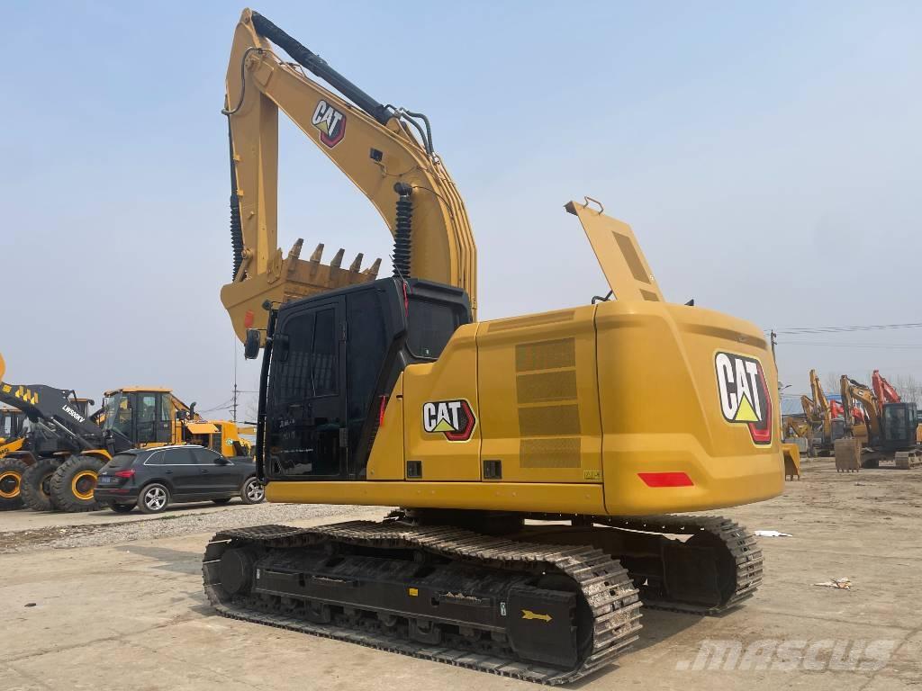 CAT 323GC حفارات زحافة