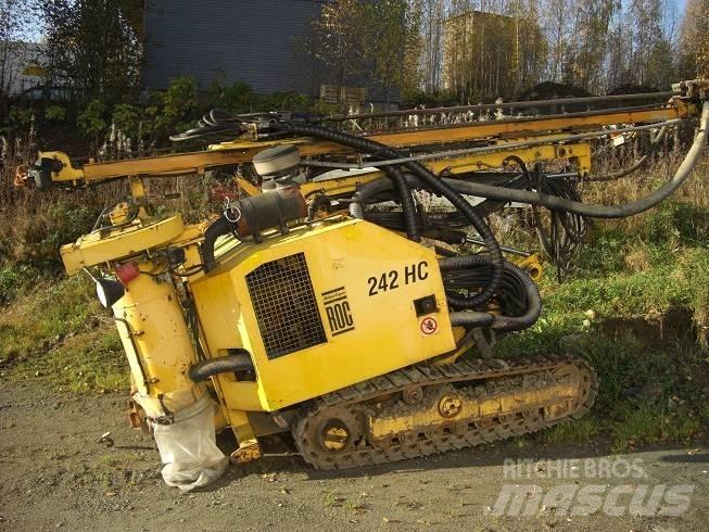 Atlas Copco ROC 242 معدات الثقب السطحي