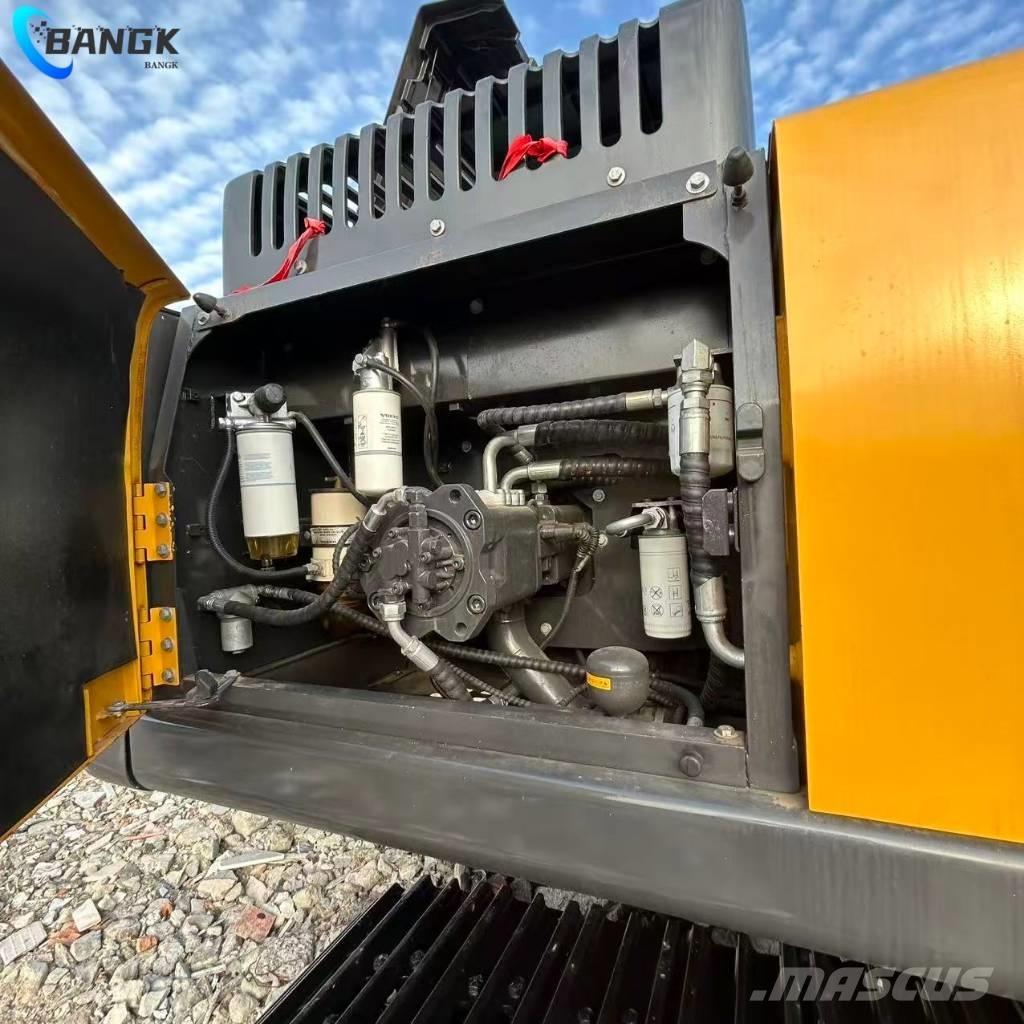 Volvo EC 300 D حفارات زحافة