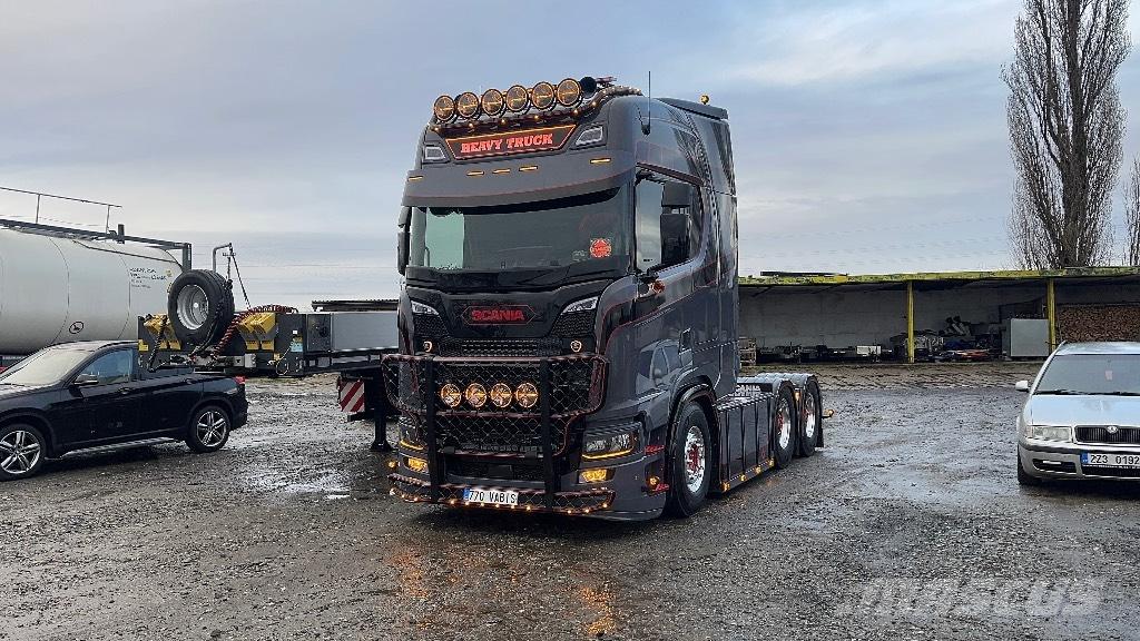 Scania S 770 وحدات الجر