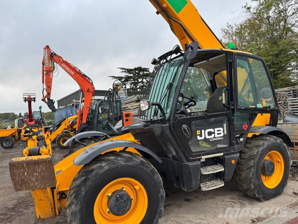 JCB 540-140 مناولات متداخلة