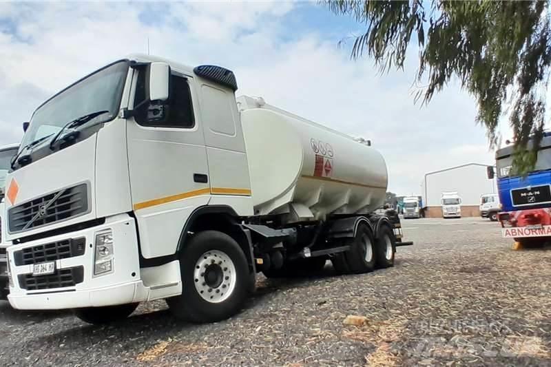 Volvo FH12 460 شاحنات أخرى