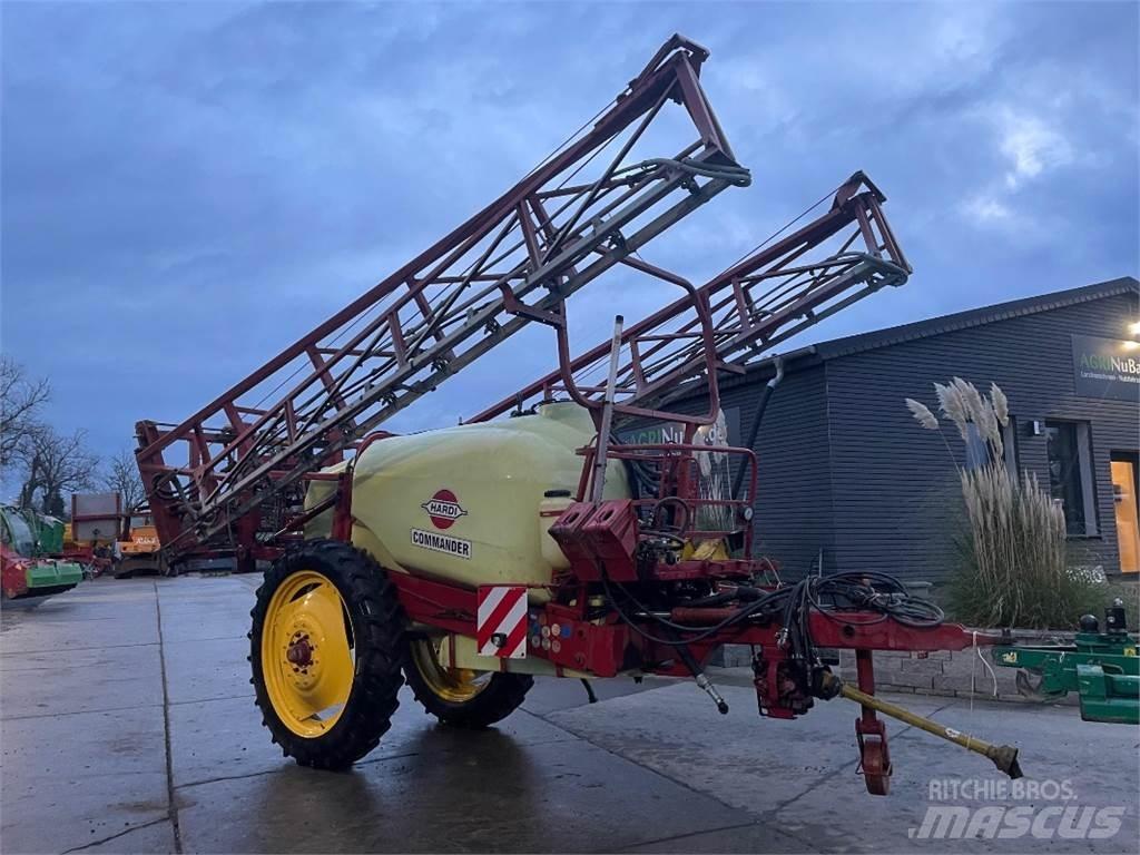 Hardi CM 3 الرشاشات