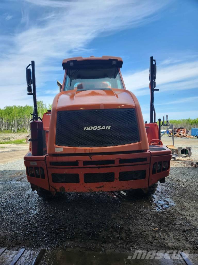 Doosan DA 30 ساحبات مفصلية
