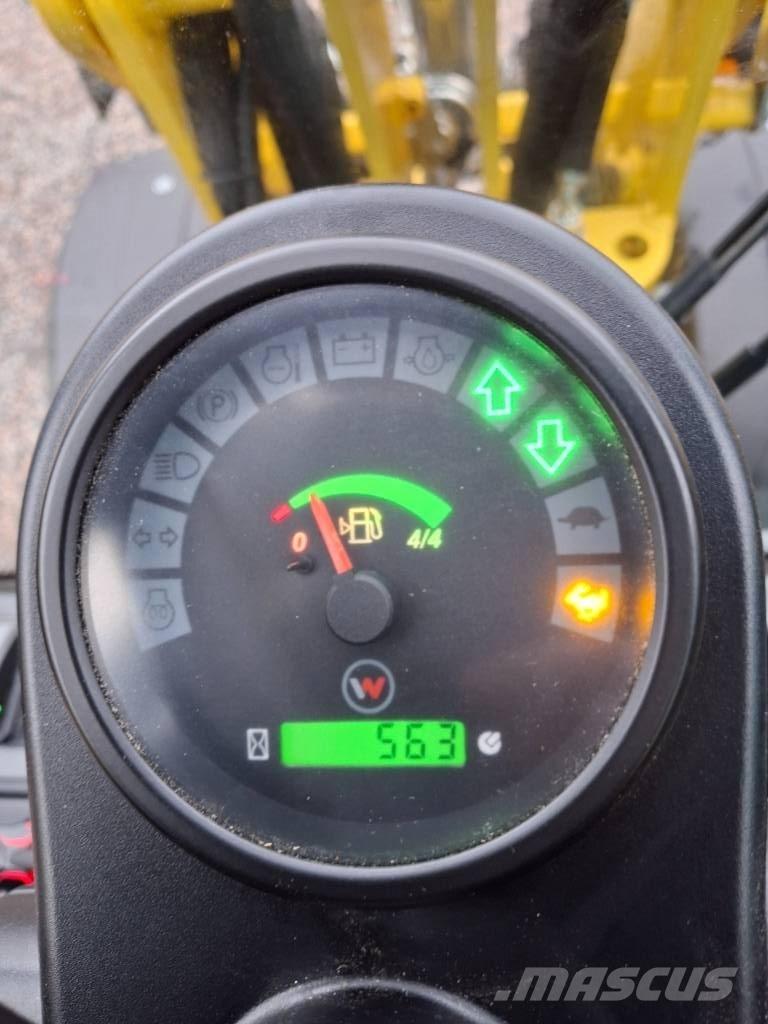 Wacker Neuson WL 20 لوادر بعجل
