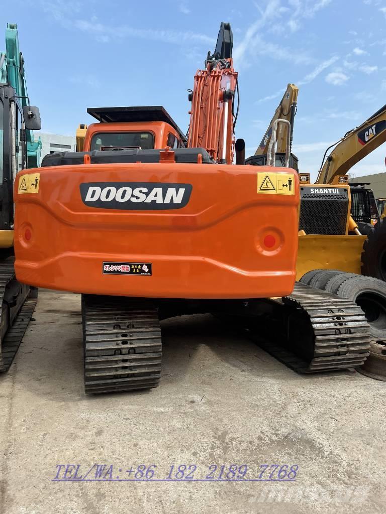 Doosan DX140 حفارات زحافة