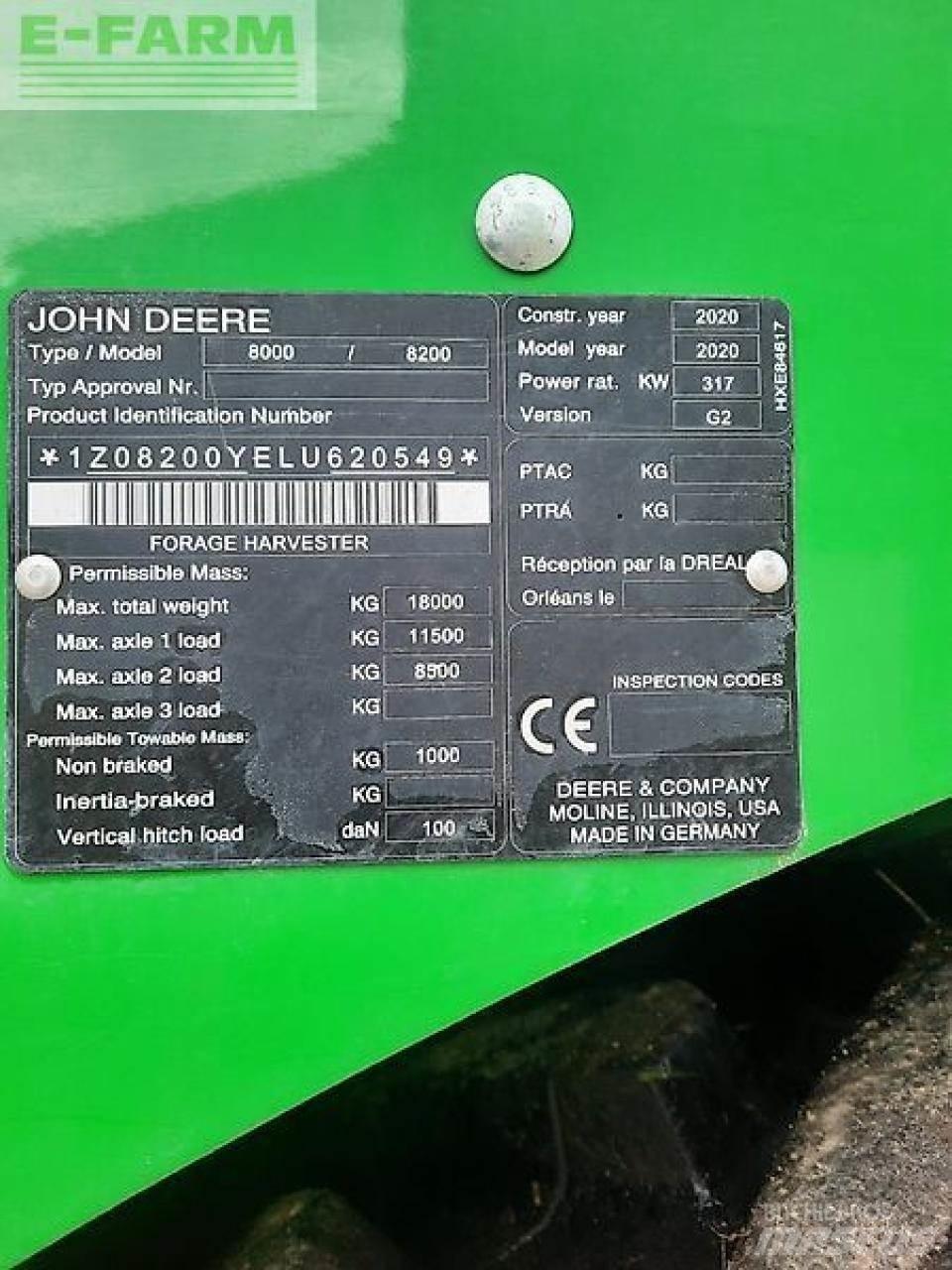 John Deere 8200i علافات ذاتية الدفع