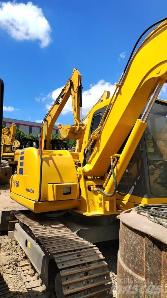 Komatsu PC 60 حفارات زحافة
