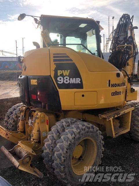 Komatsu PW 98 MR حفارات بعجل