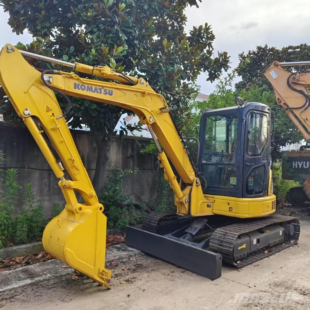 Komatsu PC 55 MR حفارات صغيرة أقل من 7 طن (حفارات صغيرة)