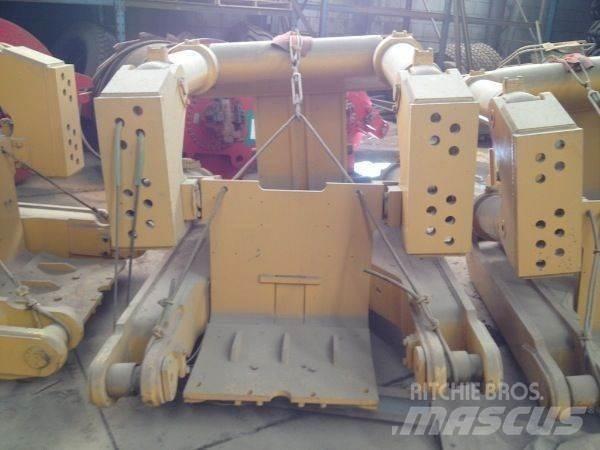 CAT D8K RIPPER أخرى