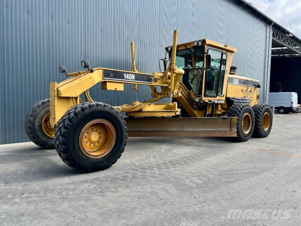 CAT 140H معدات تمهيد الطرق