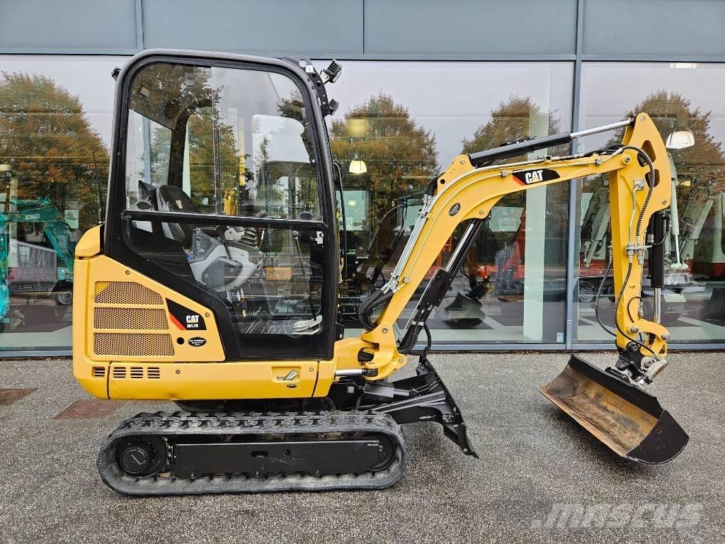 CAT 301.7 D حفارات صغيرة أقل من 7 طن (حفارات صغيرة)