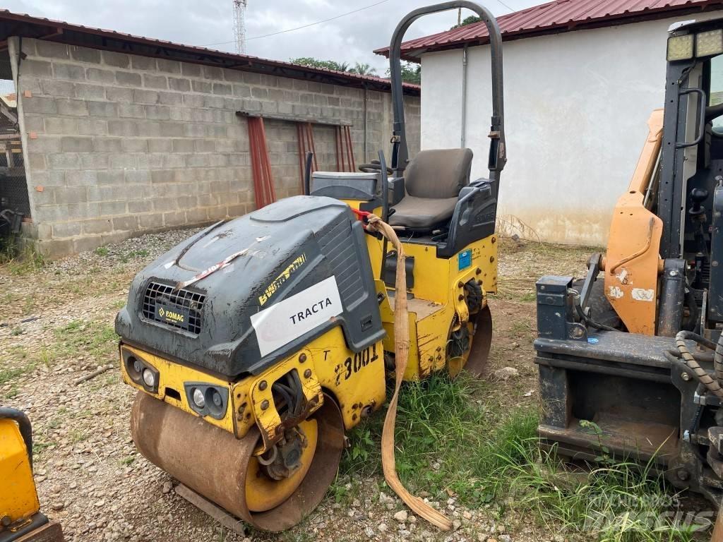 Bomag BW 80 AD-5 مداحل ثنائية الاسطوانة