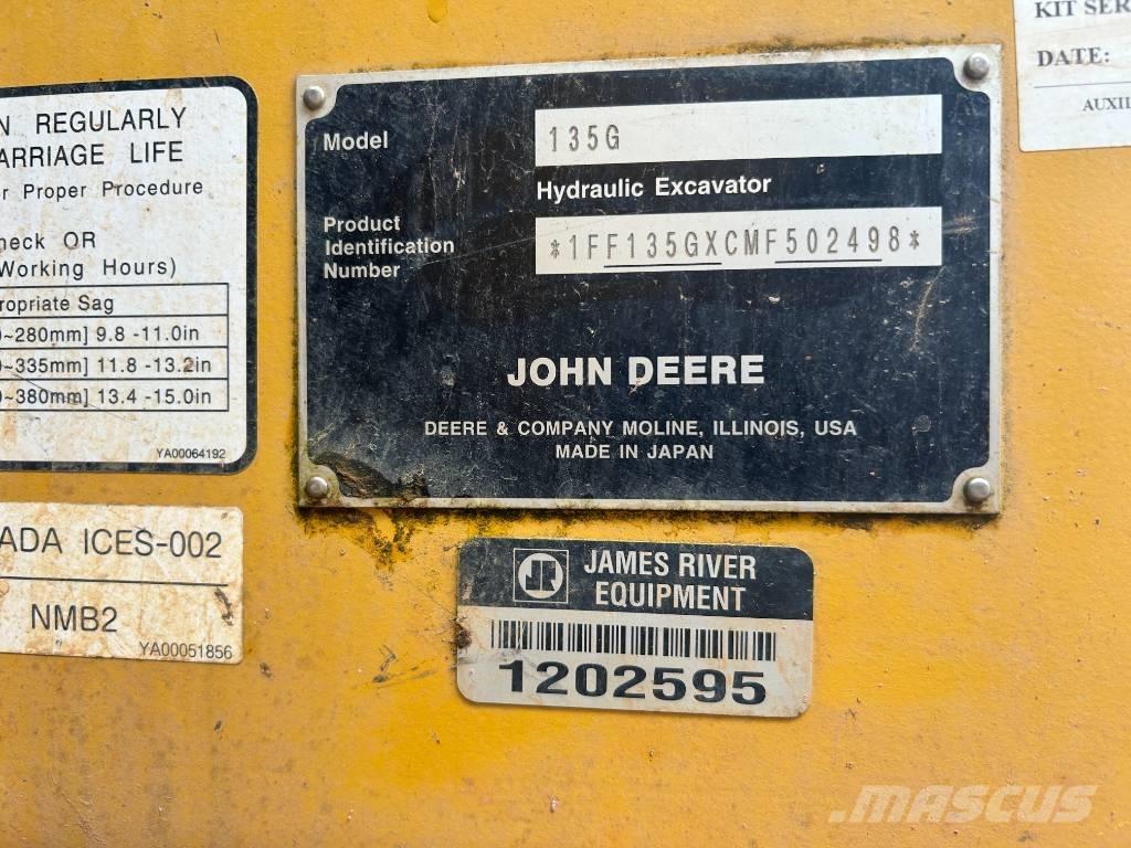 DEERE 135G حفارات زحافة