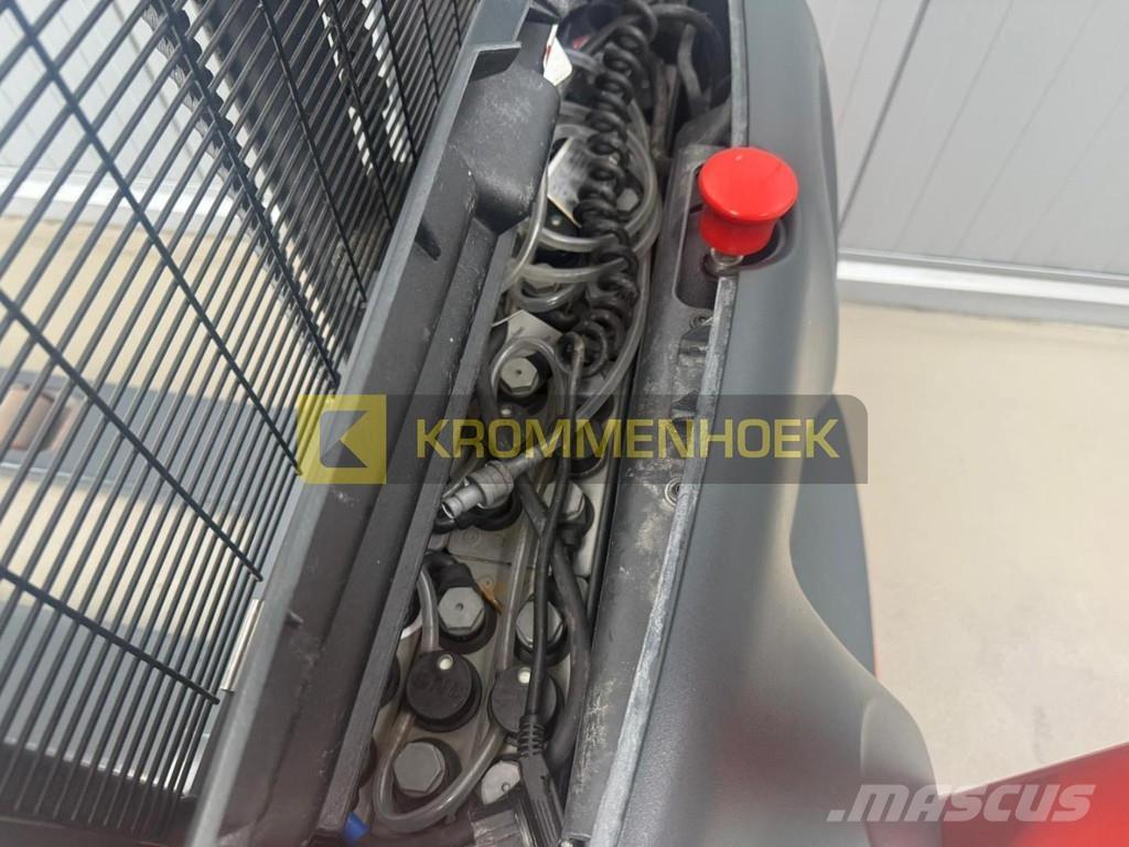 Linde L 10 معدات التكديس الجوالة