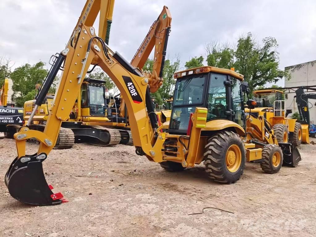CAT 420 F لوادر ذات جرافات عكسية