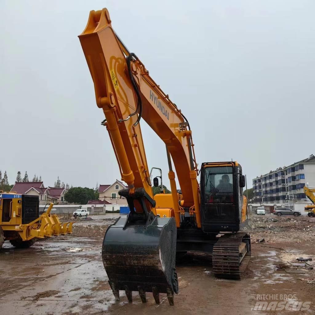 Hyundai R220LC-9 حفارات زحافة