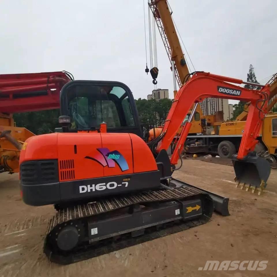 Doosan DH60-7 حفارات صغيرة أقل من 7 طن (حفارات صغيرة)