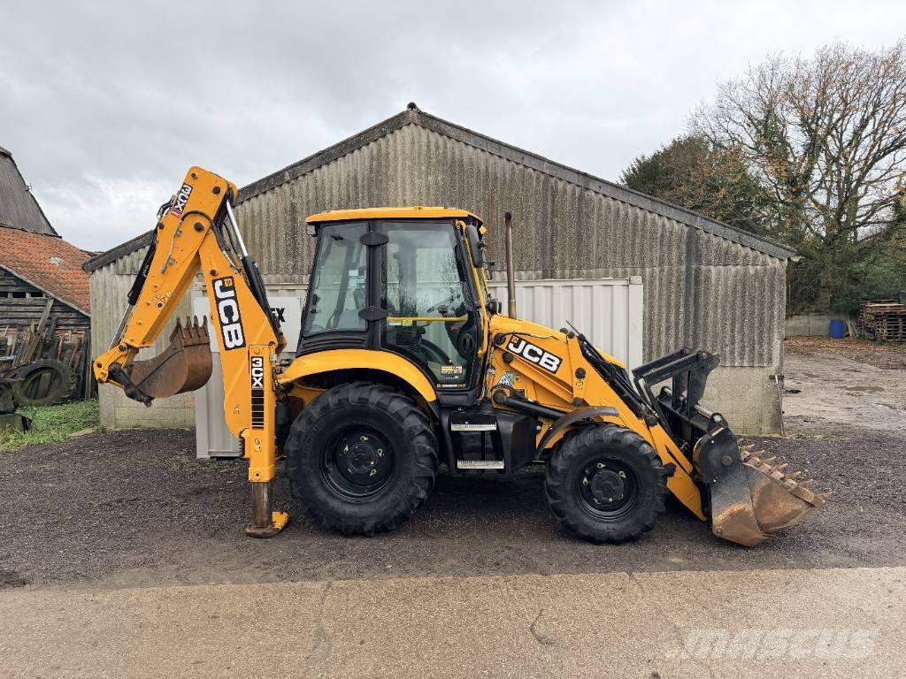 JCB 3 CX لوادر ذات جرافات عكسية