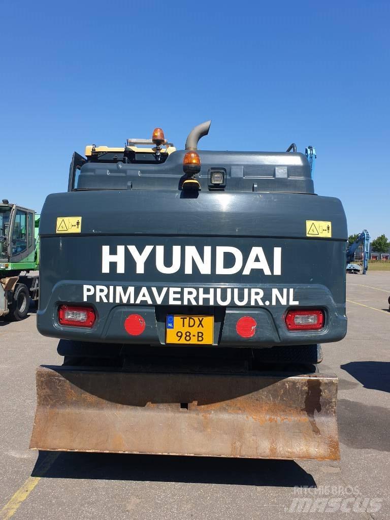 Hyundai HW160 حفارات بعجل