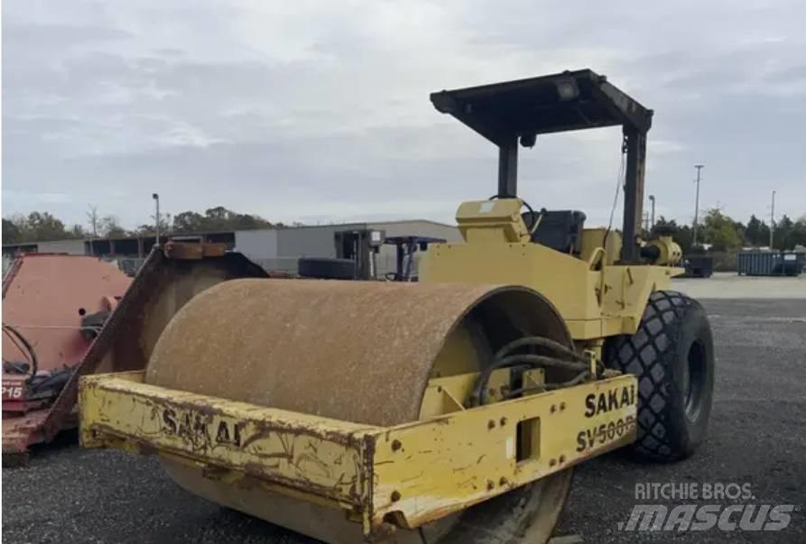 Sakai SV 500 D مداحل أحادية الأسطوانة