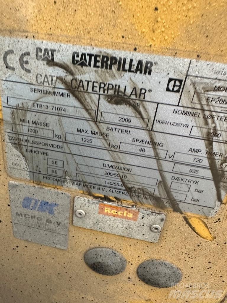 CAT 302.7DCR حفارات صغيرة أقل من 7 طن (حفارات صغيرة)