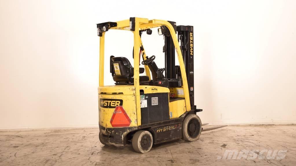 Hyster E 2.2 XN شاحنات ذات رافعات شوكية تعمل بالكهرباء
