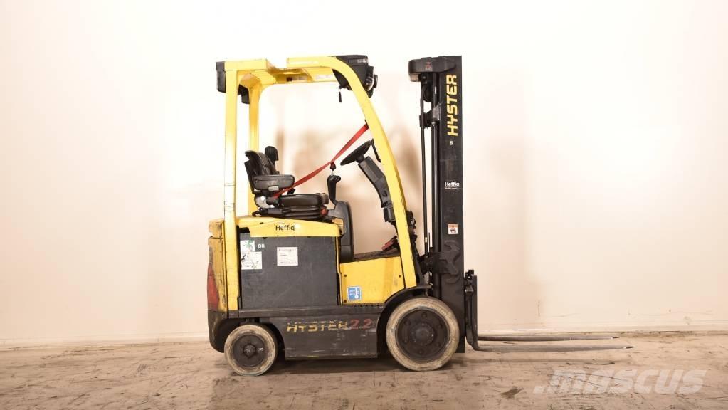 Hyster E 2.2 XN شاحنات ذات رافعات شوكية تعمل بالكهرباء
