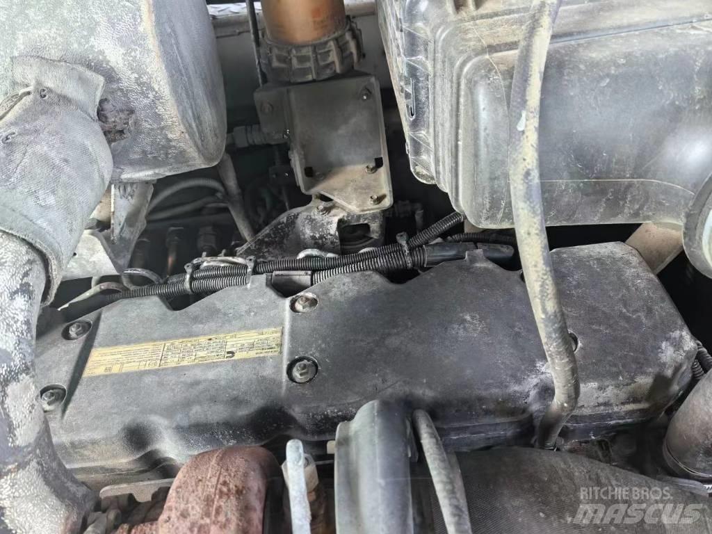 Vögele Super 2100-3 معدات السفلتة