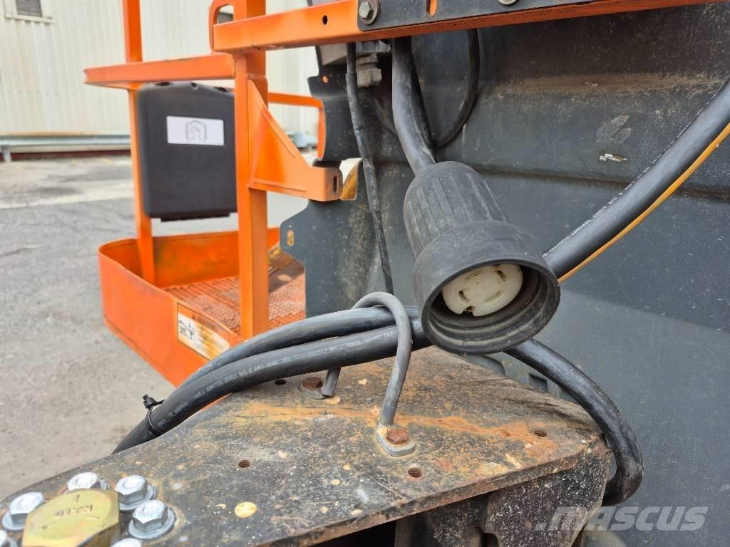 JLG 400 S رافعات سلة تلسكوبية