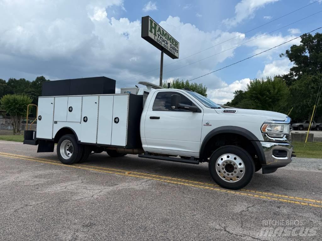 RAM 5500 TRADESMAN مركبات الأغراض العامة